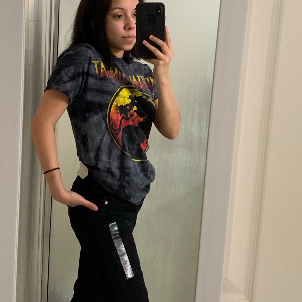 Mortal Kombat Graphic Tee
